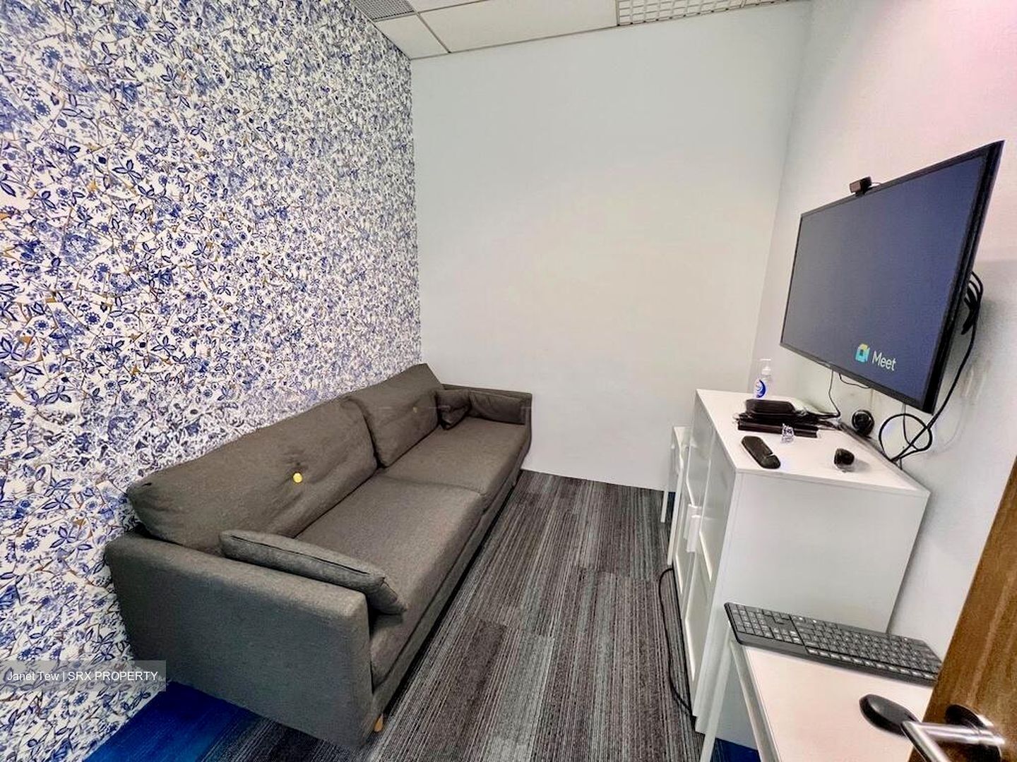 Bugis Junction (D7), Office #593481411